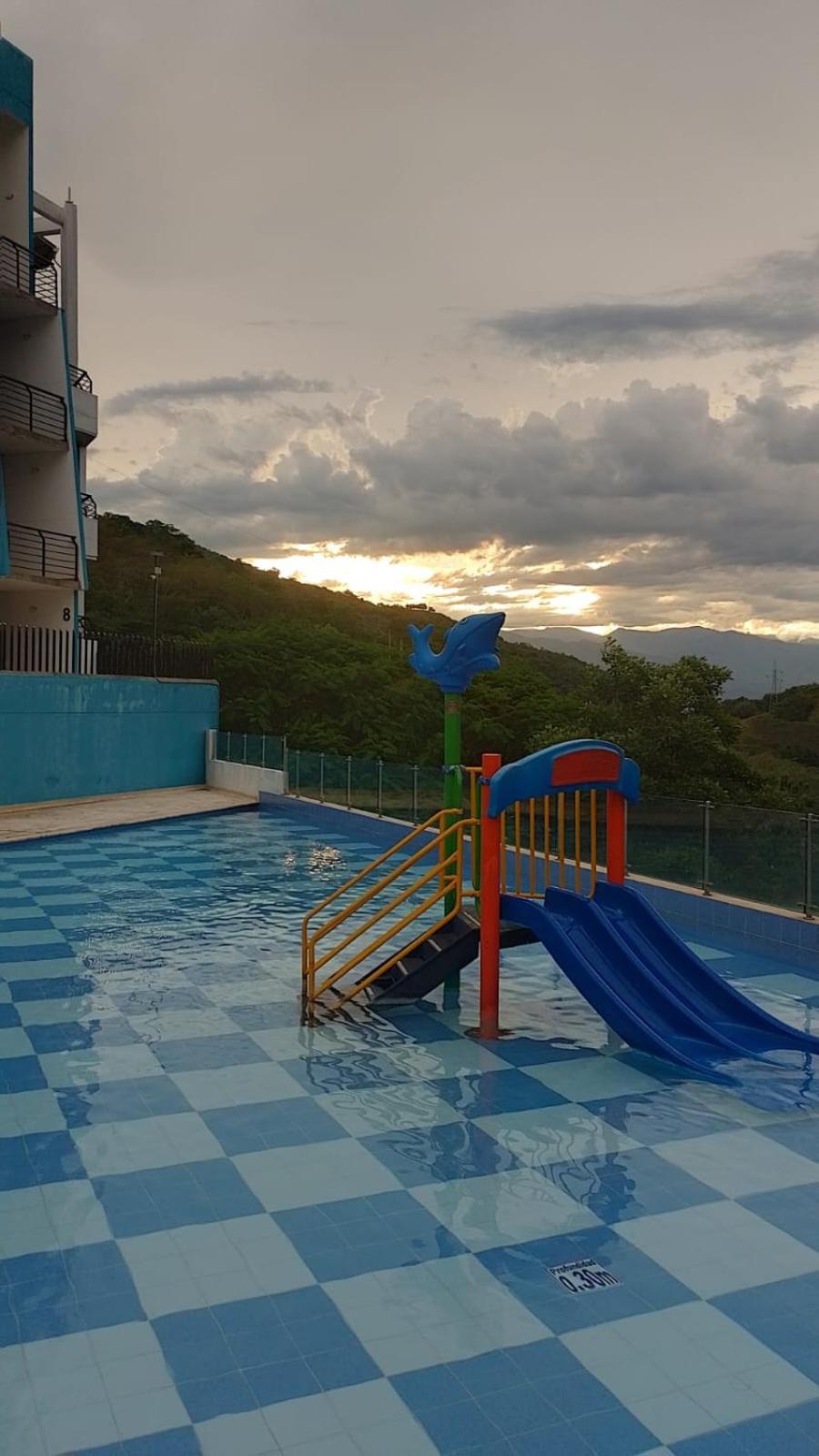 Disfruta En Paraiso Del Sol T9-402 *